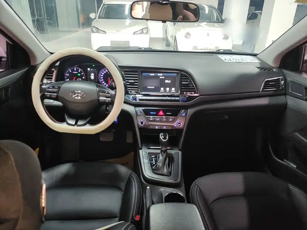 Hyundai Celesta 2017 — фото 10