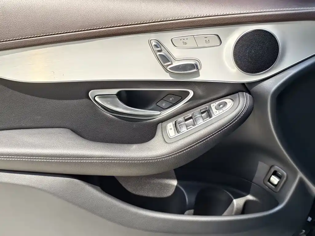 Mercedes-Benz GLC 2022 — фото 12