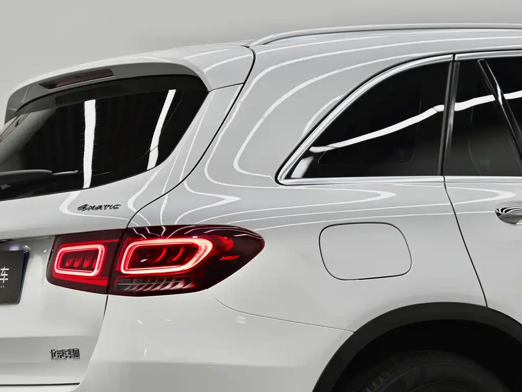 Mercedes-Benz GLC 2019 — фото 29