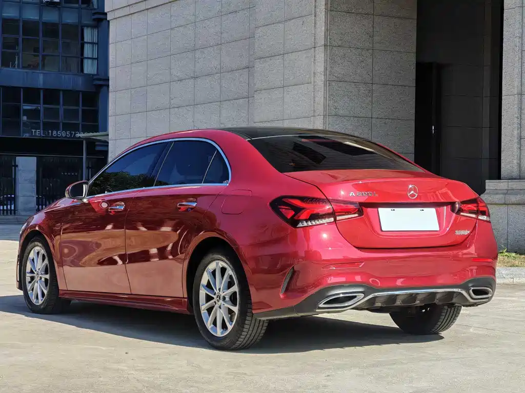 Mercedes-Benz A-Class 2020 — фото 4