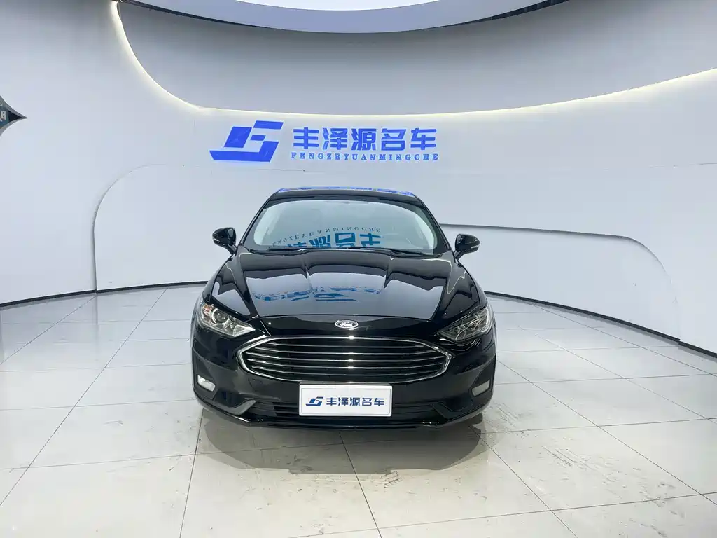 Ford Mondeo 2020 — фото 2