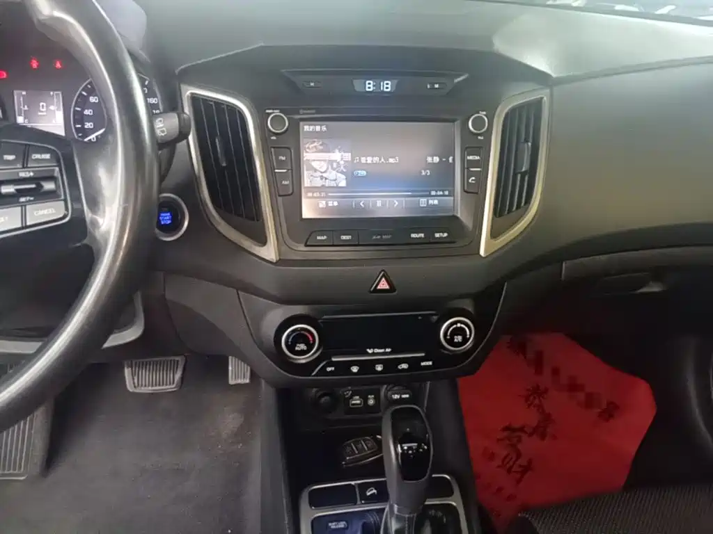 Hyundai ix25 2015 — фото 13