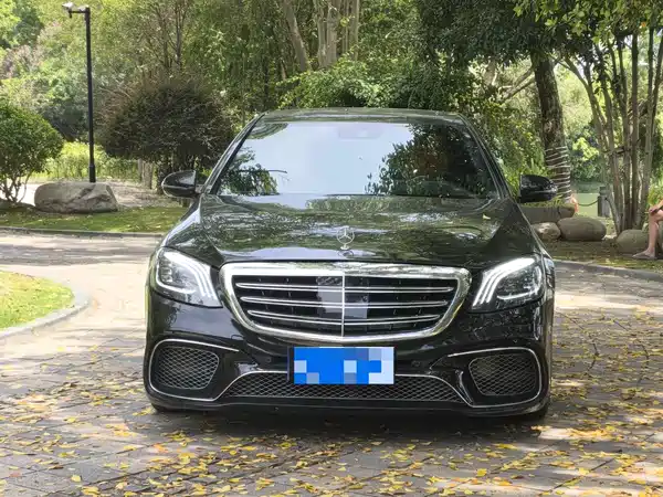Mercedes-Benz S-Class 2012