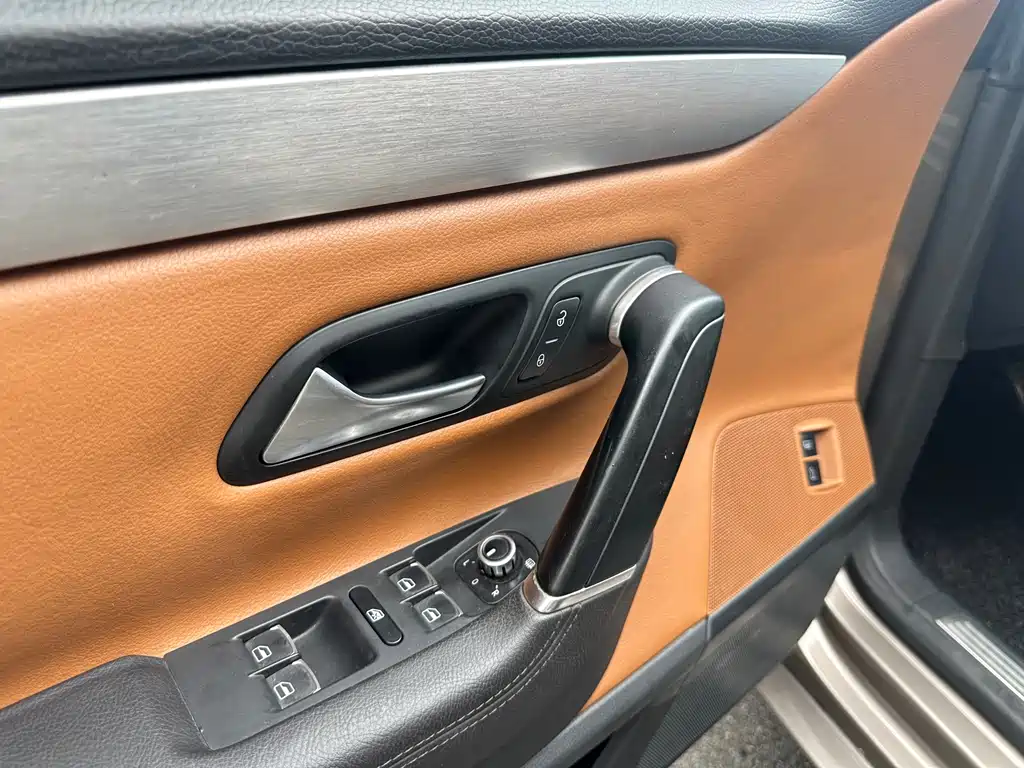 Volkswagen CC 2010