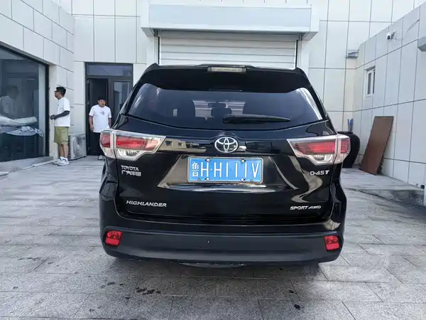 Toyota Highlander 2017