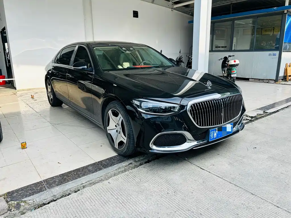 Mercedes-Benz S-Class 2023