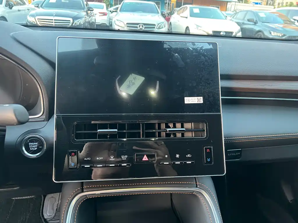 Toyota Avalon 2025 — фото 11