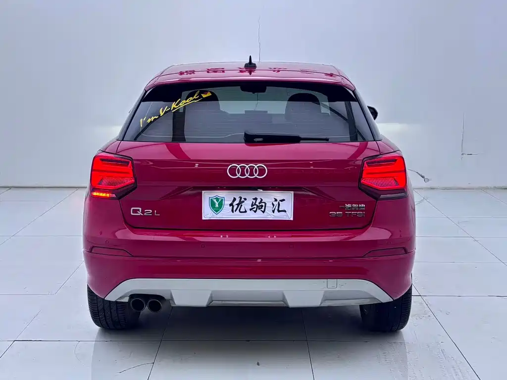 Audi Q2L 2019 — фото 4