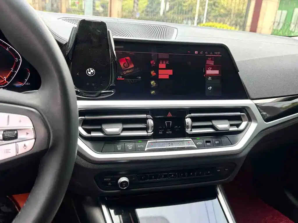 BMW 3 Series 2020 — фото 12