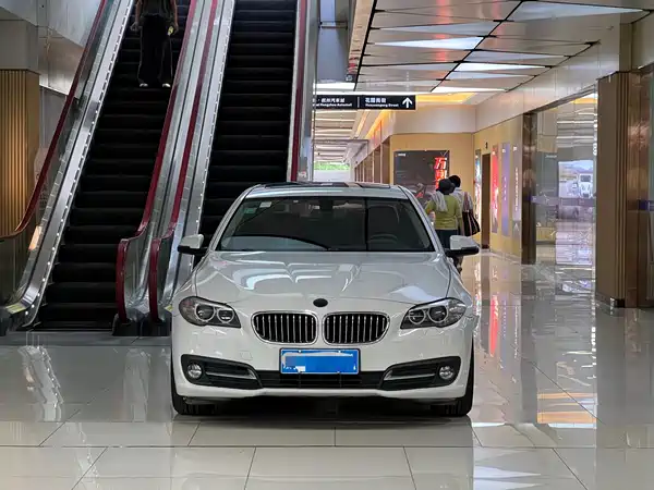 BMW 5 Series 2015