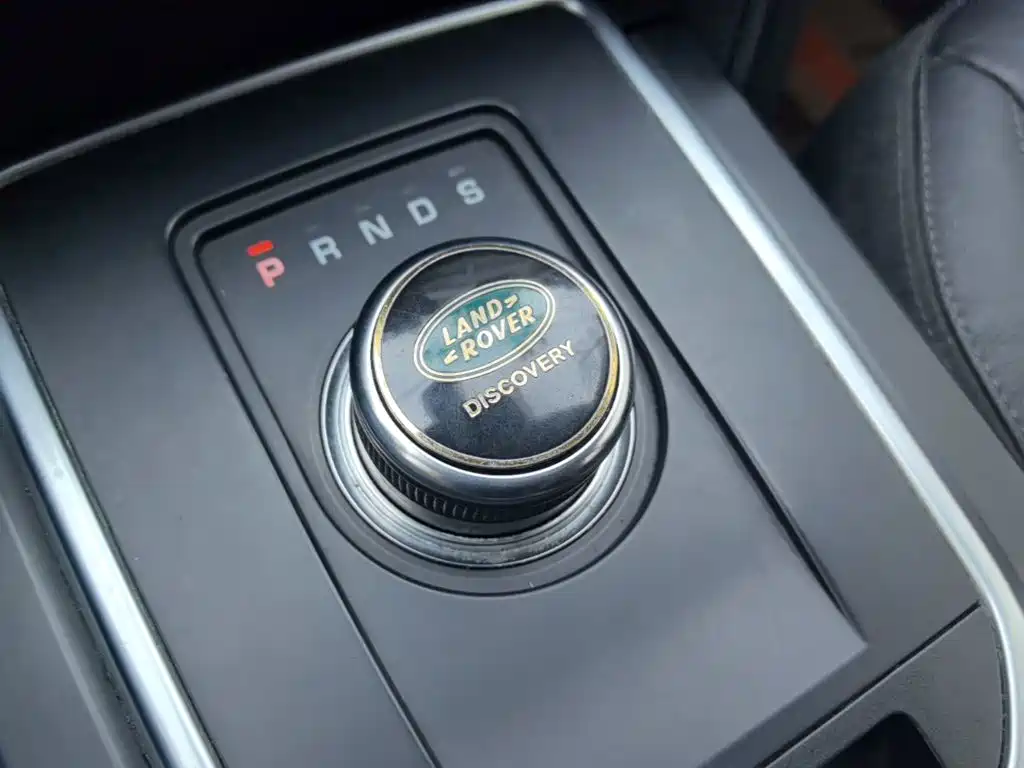Land Rover Discovery Sport 2019 — фото 14