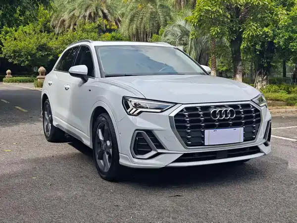 Audi Q3 2021