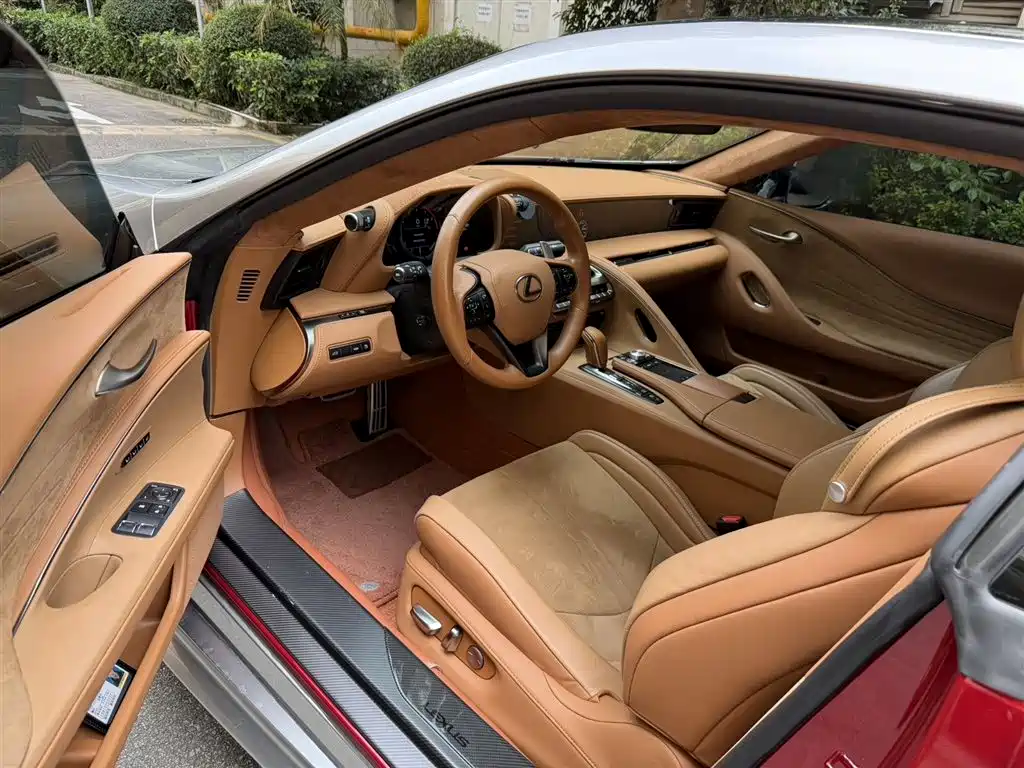 Lexus LC 2020
