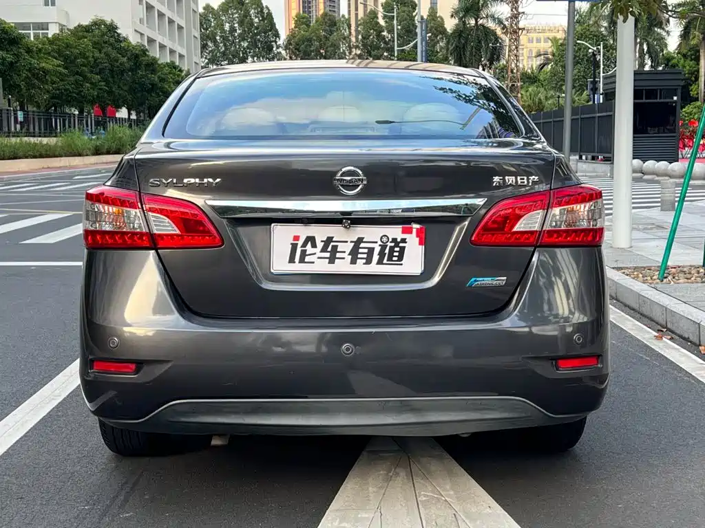 Nissan Sylphy 2013 — фото 25