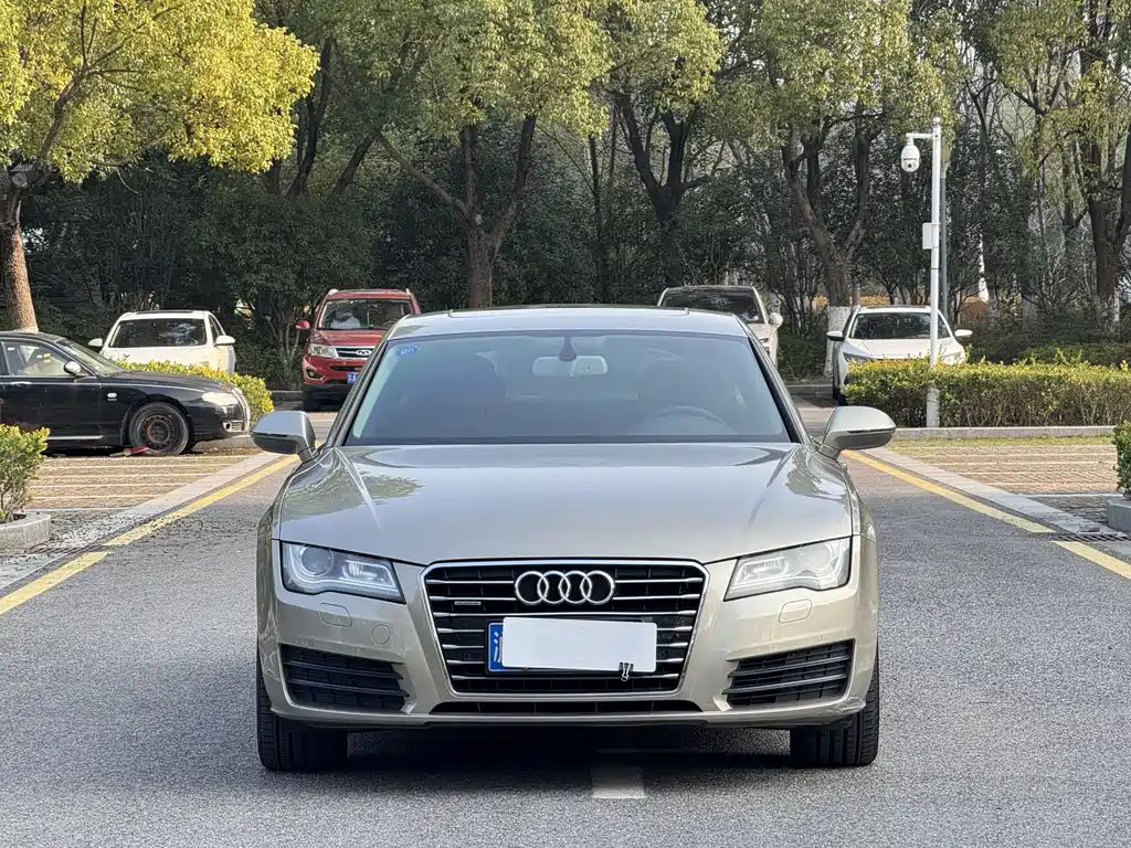 Audi A7 2012 — фото 2