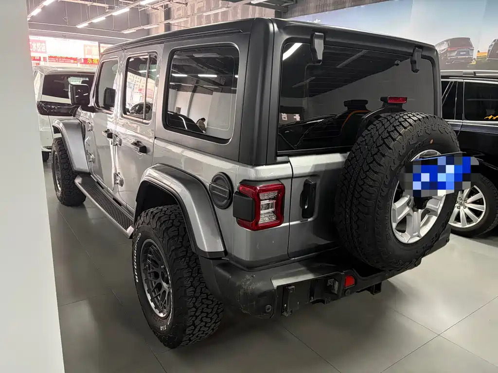 Jeep Wrangler 2020 — фото 7