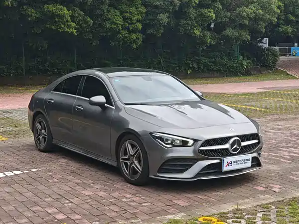 Mercedes-Benz CLA 2022