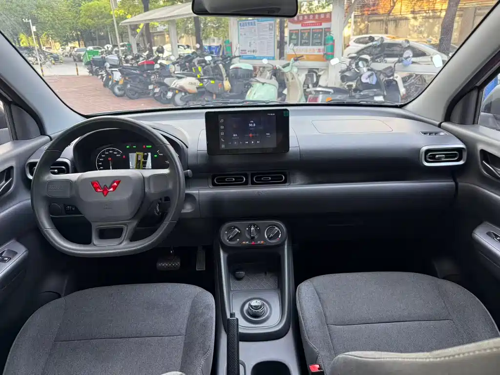 Wuling Hongguang EV 2025