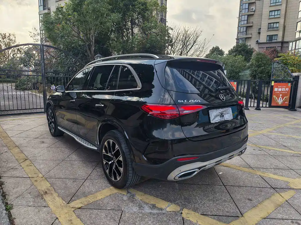 Mercedes-Benz GLC 2023 — фото 13