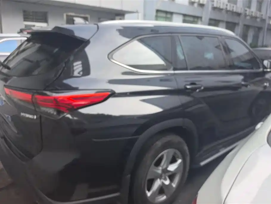 Toyota Highlander 2023