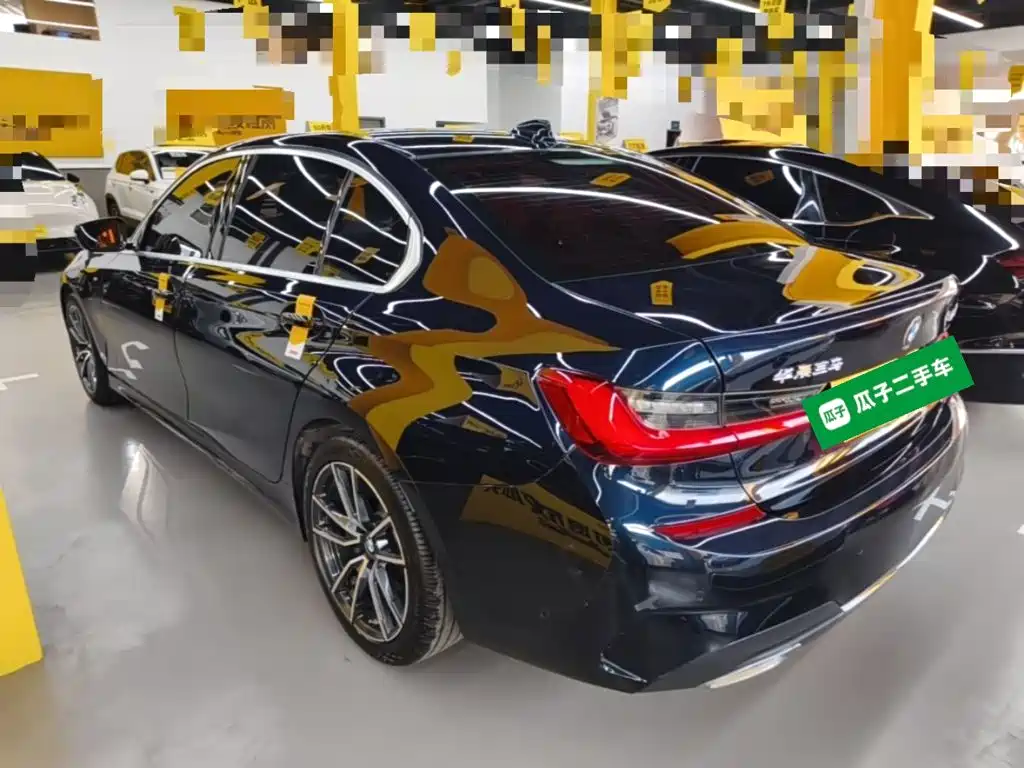 BMW 3 Series 2021