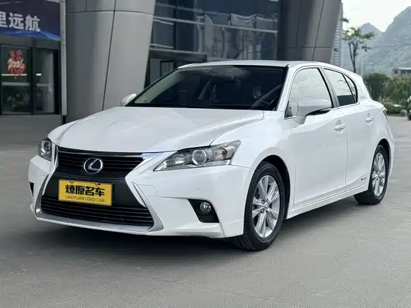 Lexus CT 2017