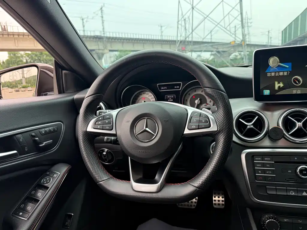 Mercedes-Benz CLA 2015 — фото 10