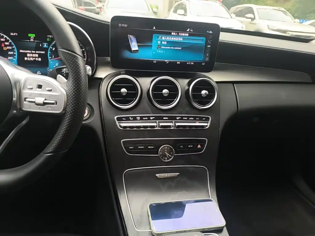 Mercedes-Benz C-Class 2020 — фото 13