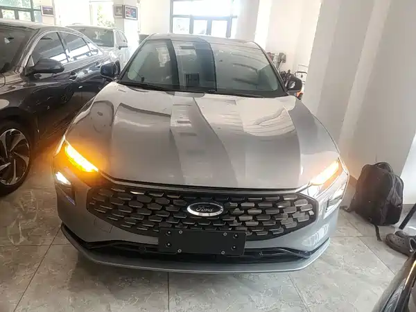 Ford Mondeo 2023