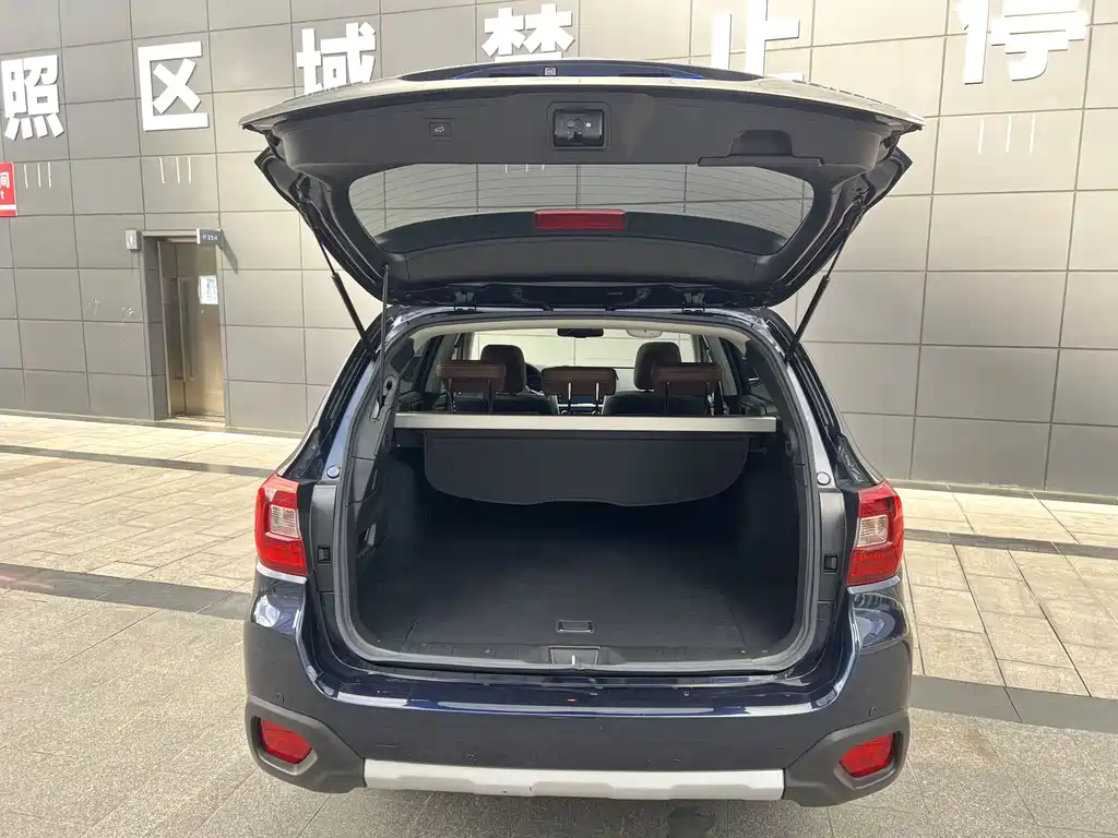 Subaru Outback 2020 — фото 10