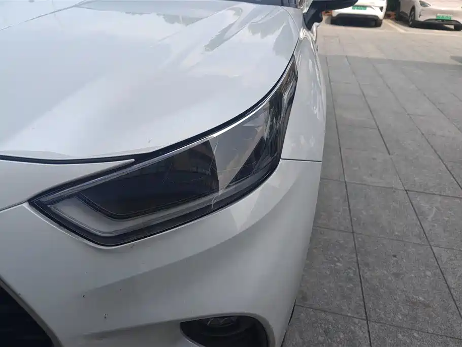 Toyota Highlander 2025