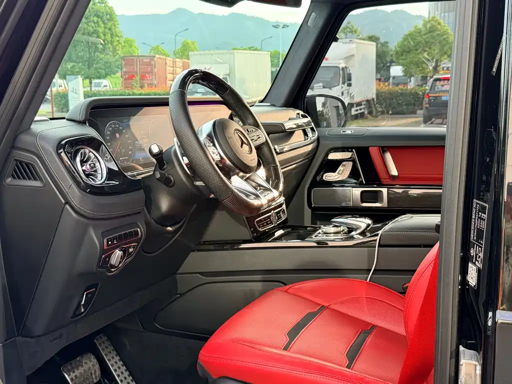 Mercedes-Benz G-Class AMG 2023 — фото 7