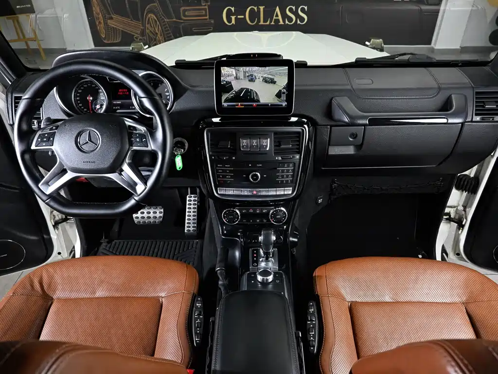 Mercedes-Benz G-Class 2018 — фото 16