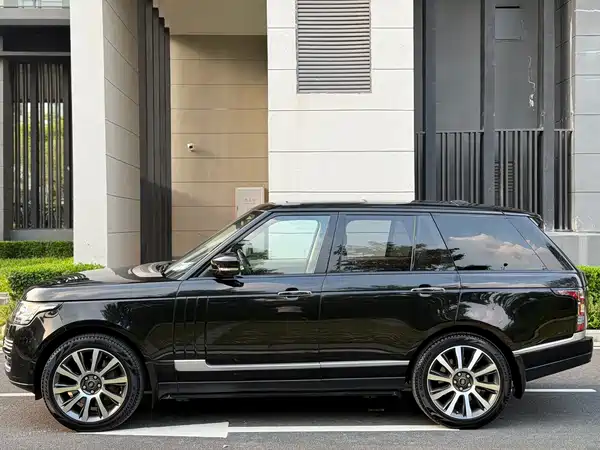 Land Rover Range Rover 2014