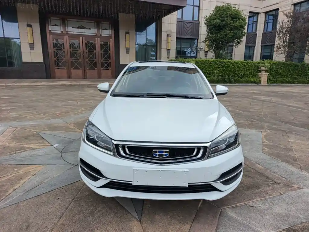 Geely Emgrand 2019