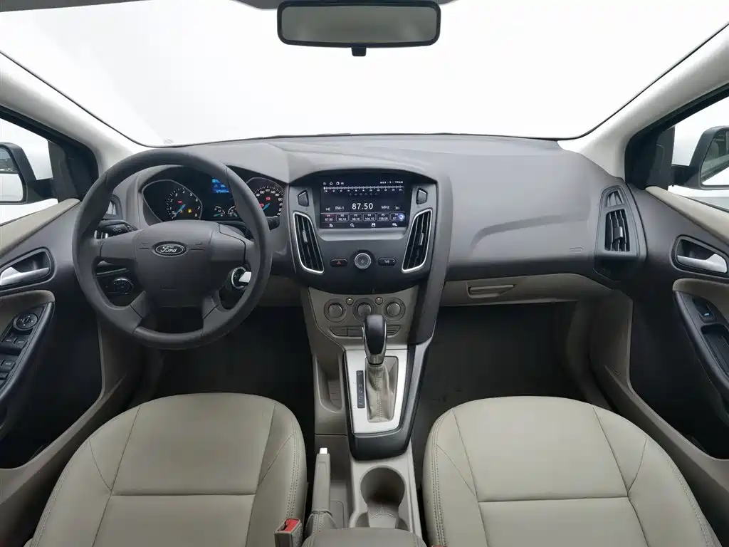Ford Focus 2015