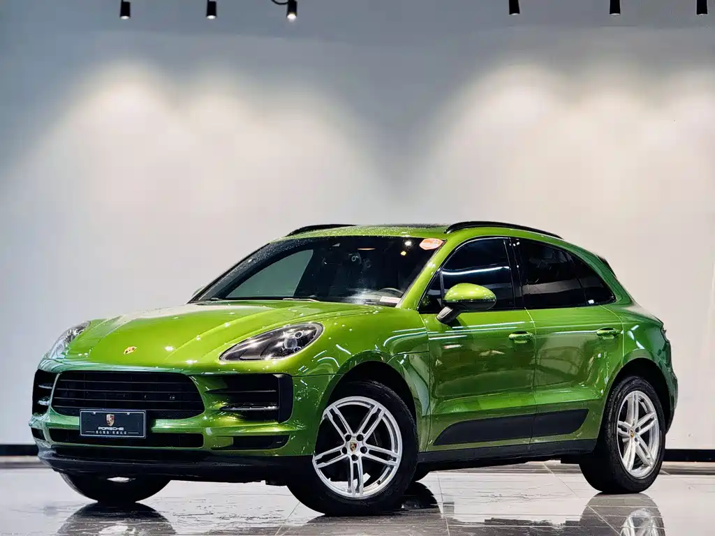 Porsche Macan 2018 — фото 1