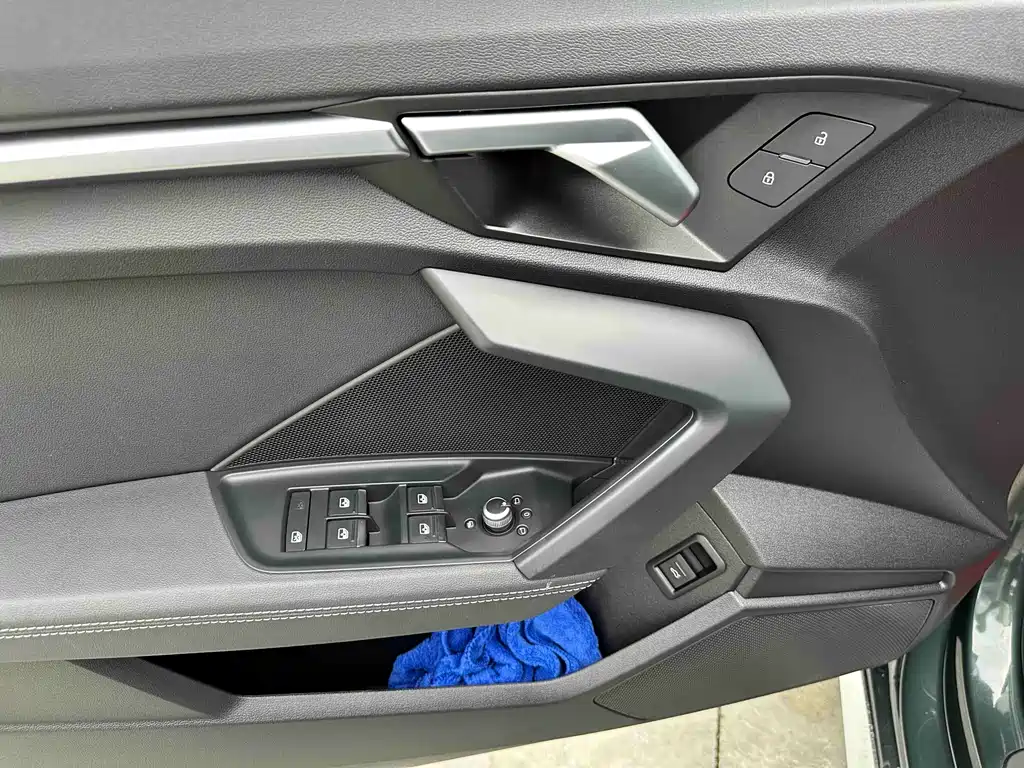 Audi A3 2022 — фото 13