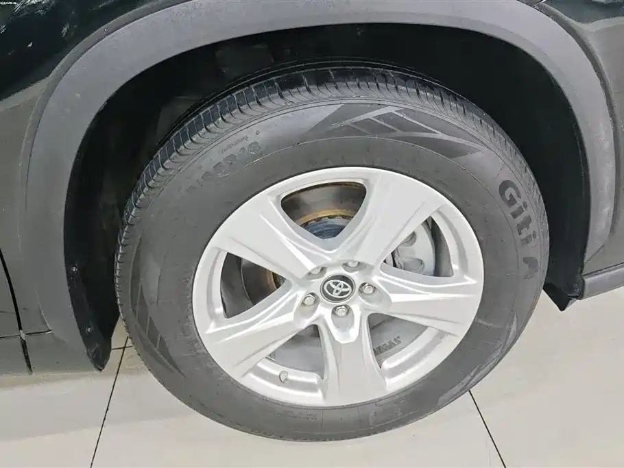 Toyota Highlander 2022