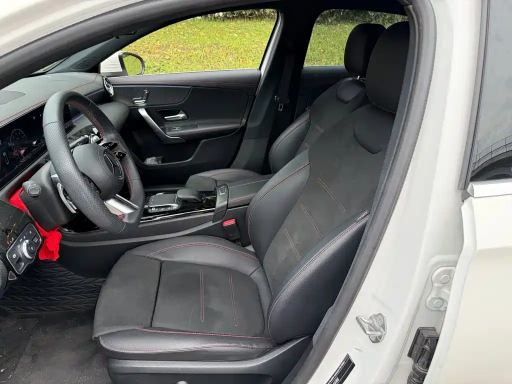 Mercedes-Benz A-Class 2023 — фото 8