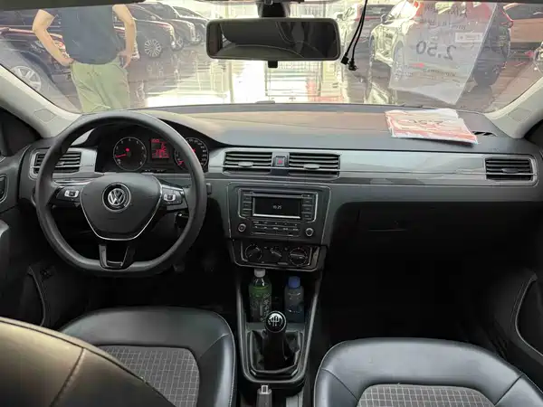 Volkswagen Santana 2016