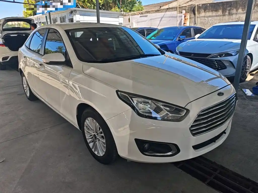 Ford Forrest 2018