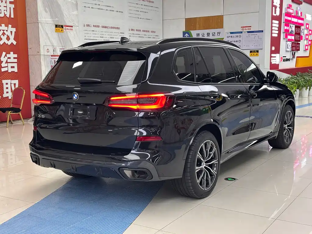 BMW X5 2023 — фото 42