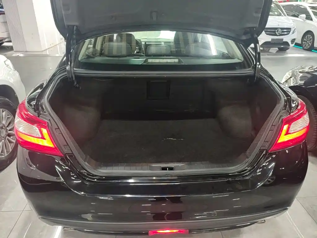 Nissan Teana 2018 — фото 19