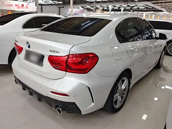 BMW 1 Series 2020