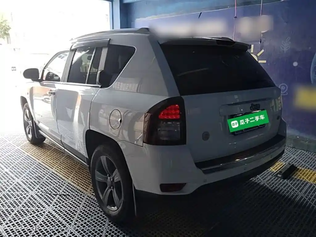 Jeep Compass 2014 — фото 5