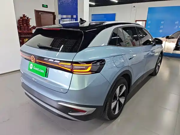 Volkswagen ID.4 X 2024