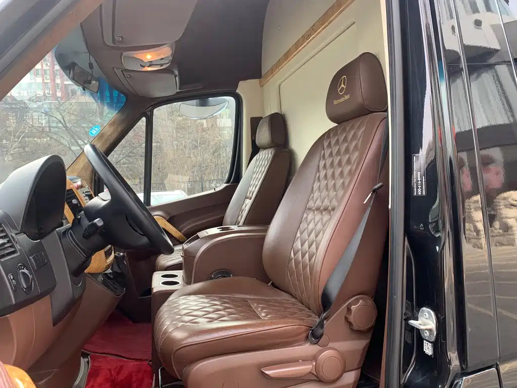 Mercedes-Benz Sprinter 2018 — фото 11