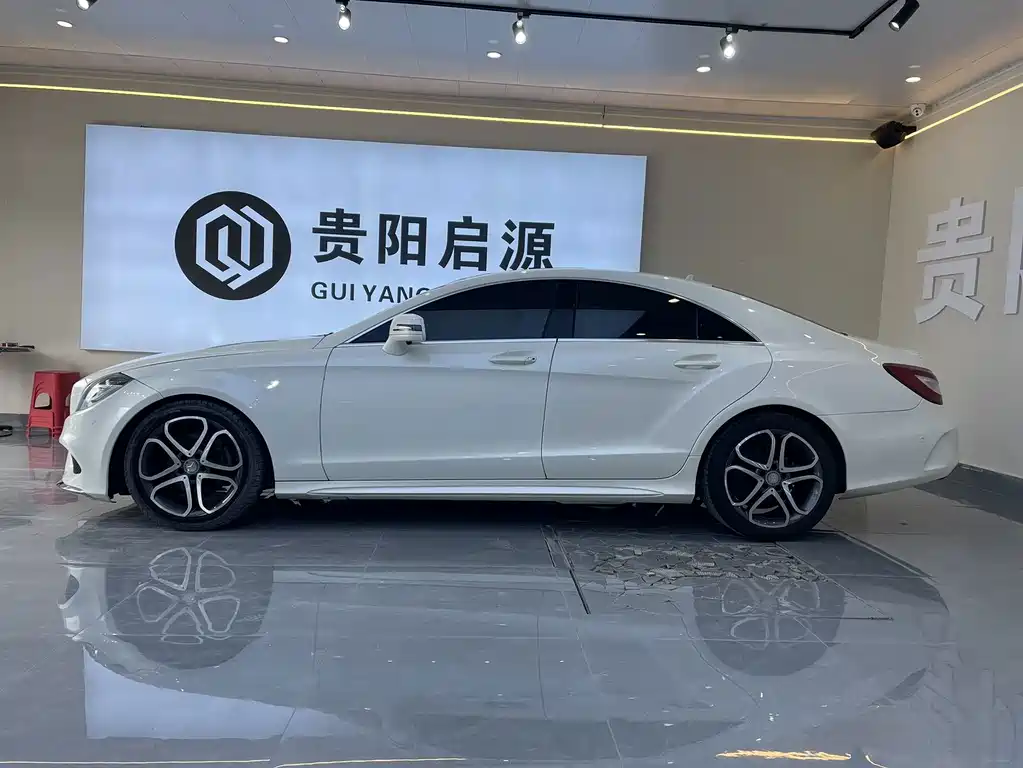 Mercedes-Benz CLS 2015 — фото 3
