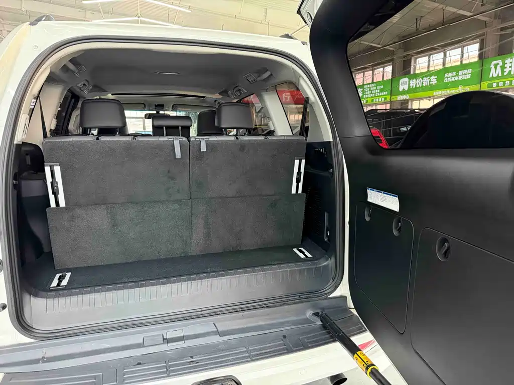 Toyota Prado 2019 — фото 17